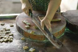 Bonbon de la noix de coco Ben Tre - spécialités traditionnelles à ne pas manquer 