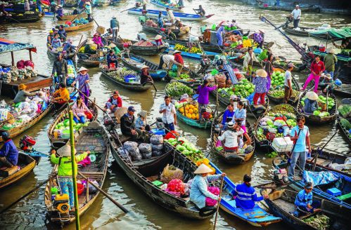 marché flottant de cai rang - voyage au delta du mékong