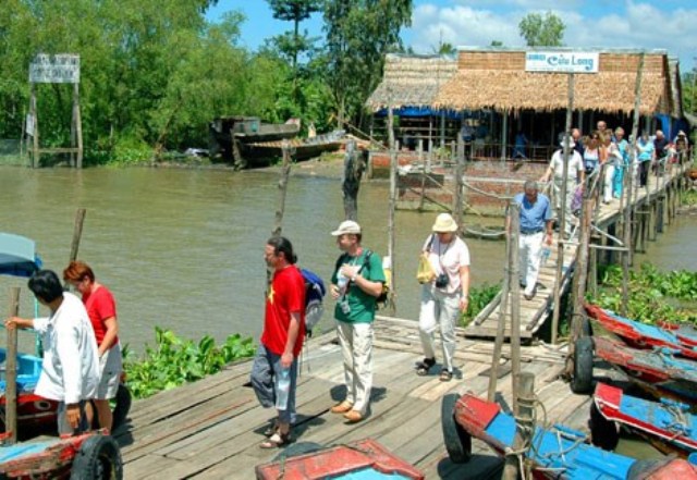 Visite des villages flottants du Delta du Mékong 