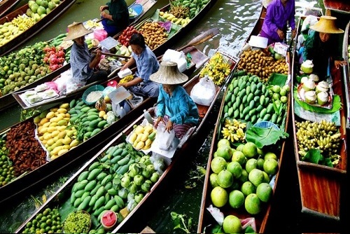 barges de fruits